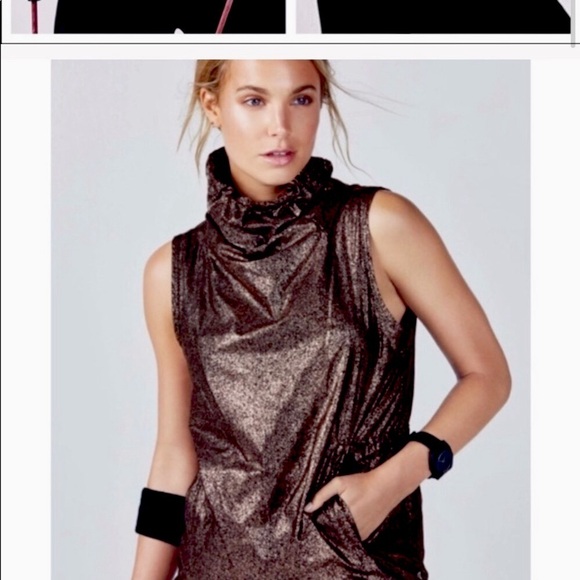 Fabletics top metallic bronzey copper tank top. EUC - Picture 2 of 11